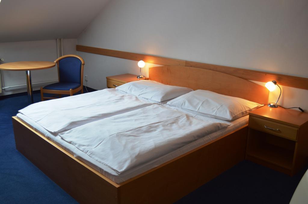 Hotel Hejtman Prague Room photo