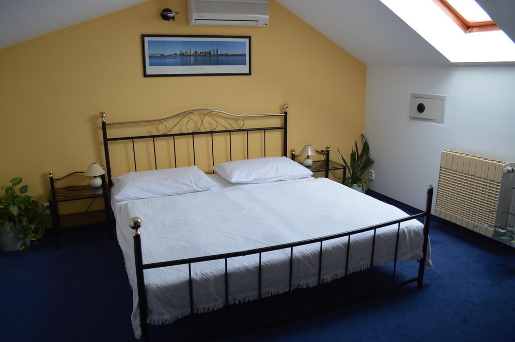 Hotel Hejtman Prague Room photo